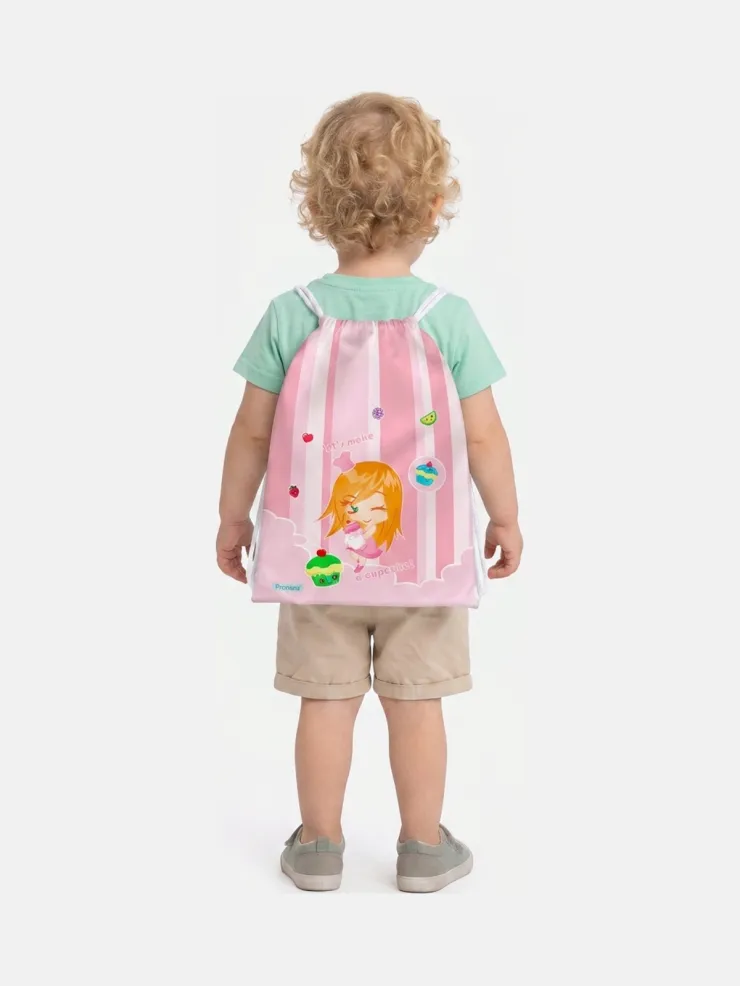 Bolsa mochila guardería personalizada Cupcakes, puesta a la espalda